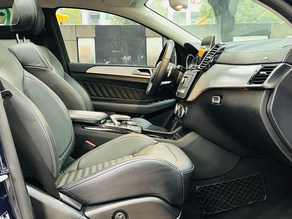 Mercedes-Benz GLE coupe