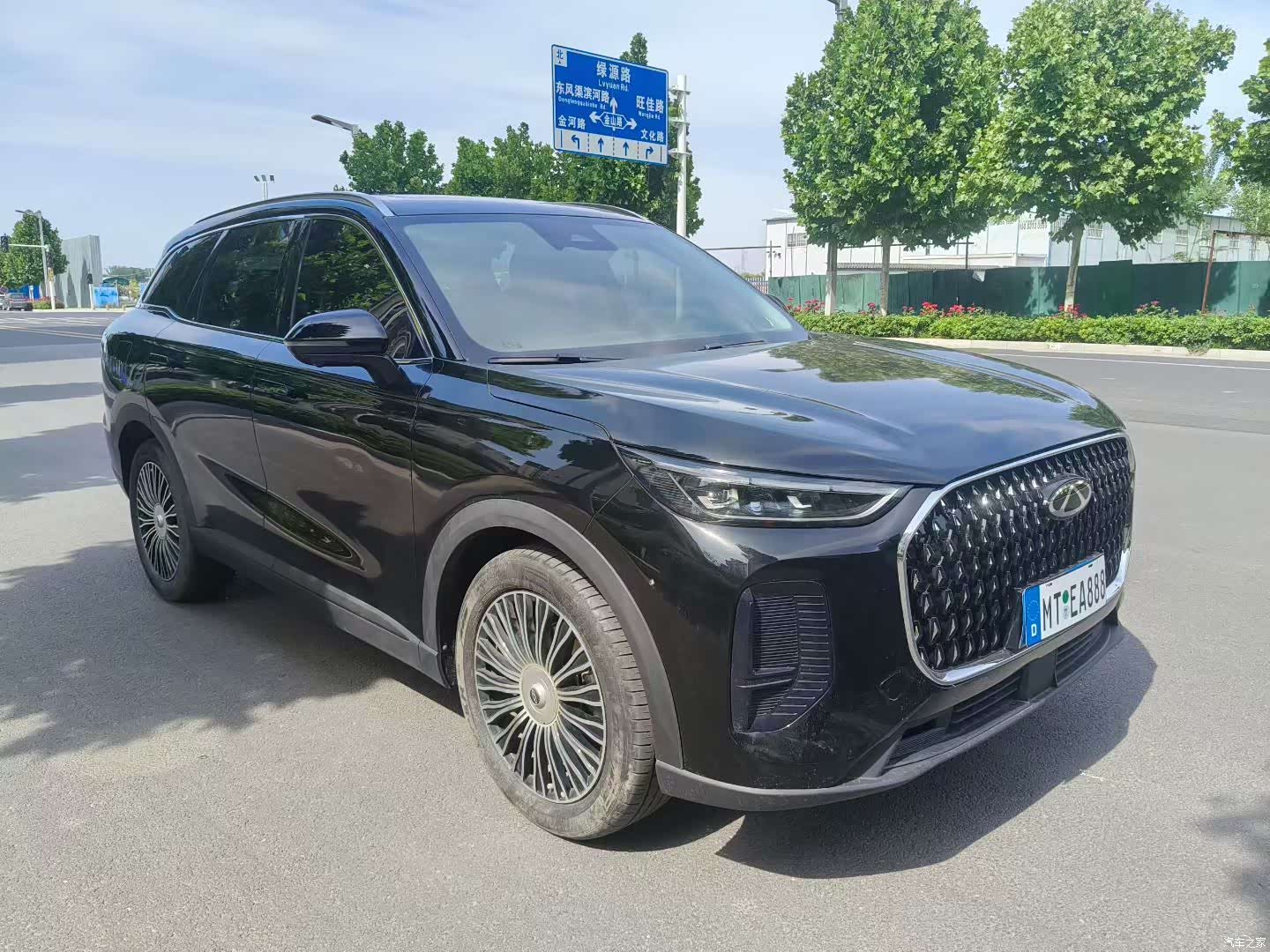 Chery Tiggo 8, 2025 3