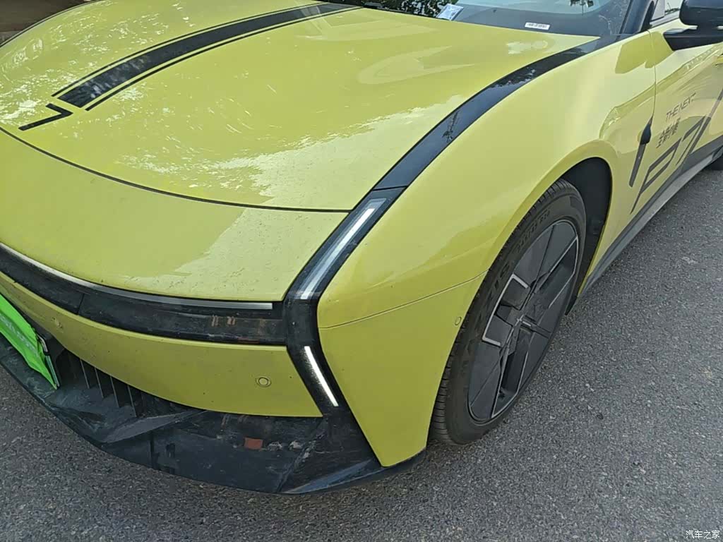 Xpeng P7, 2025 24