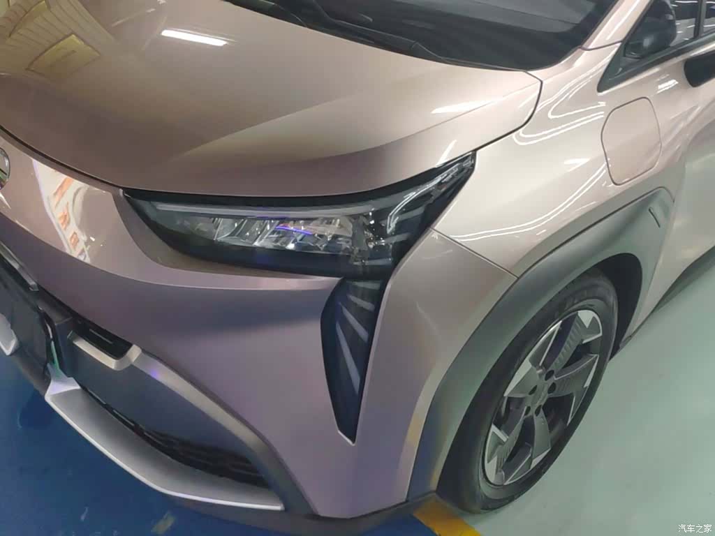 Aion Y, 2022 24