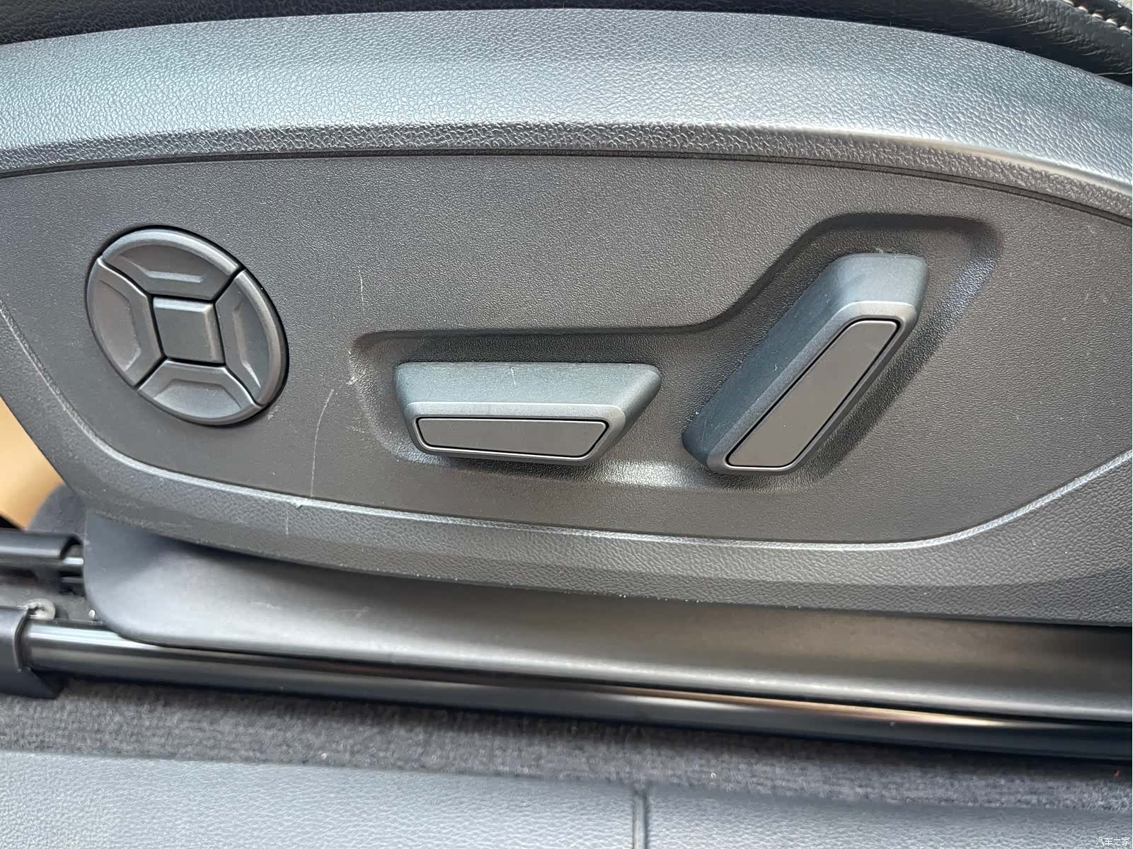 Audi Q3, 2019 19