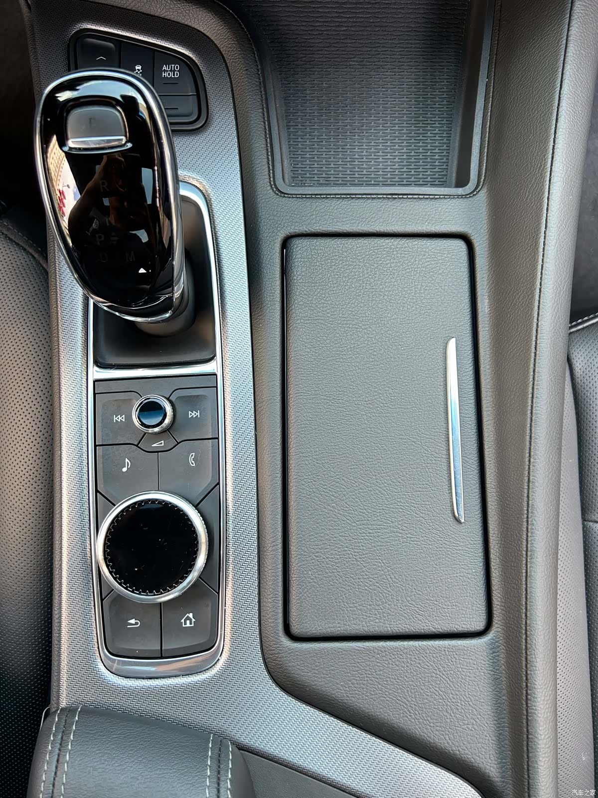 Cadillac CT5, 2022 22