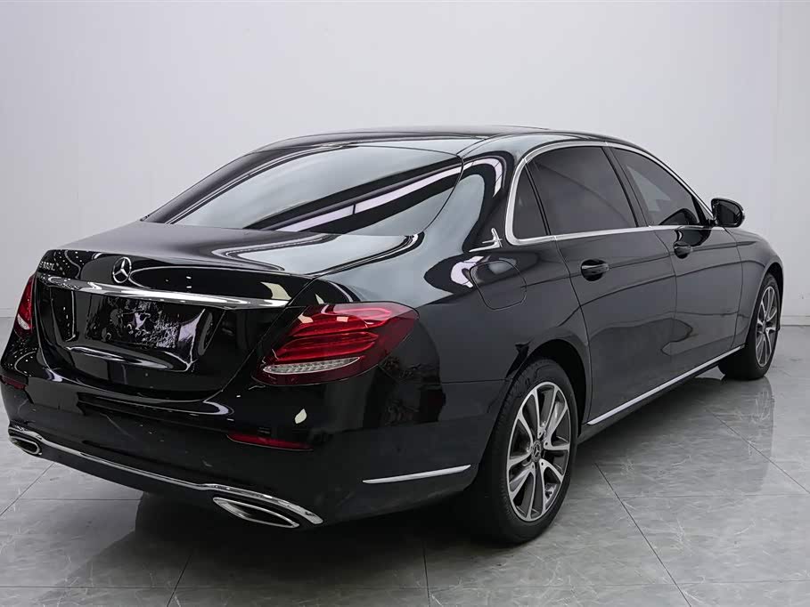 Mercedes-Benz E-class Mercedes-Benz E-class