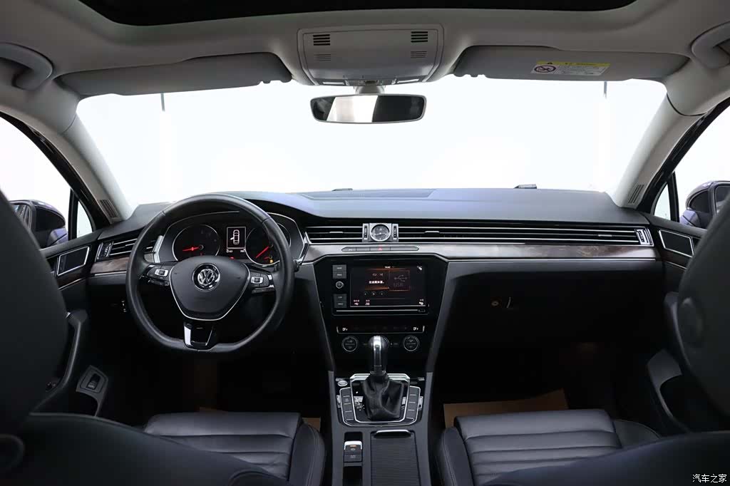 Volkswagen Magotan, 2019 22