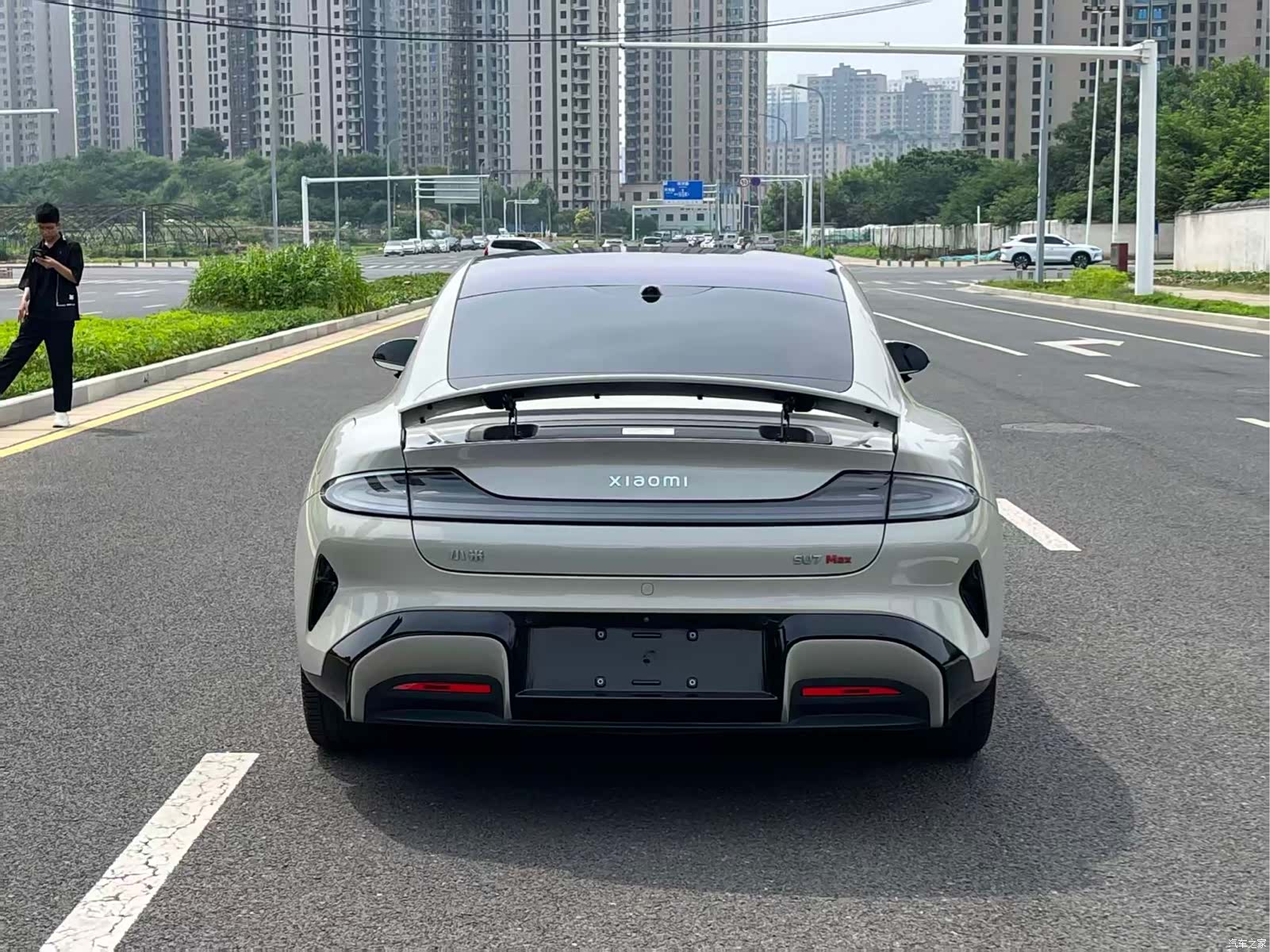 Xiaomi SU7, 2024 15
