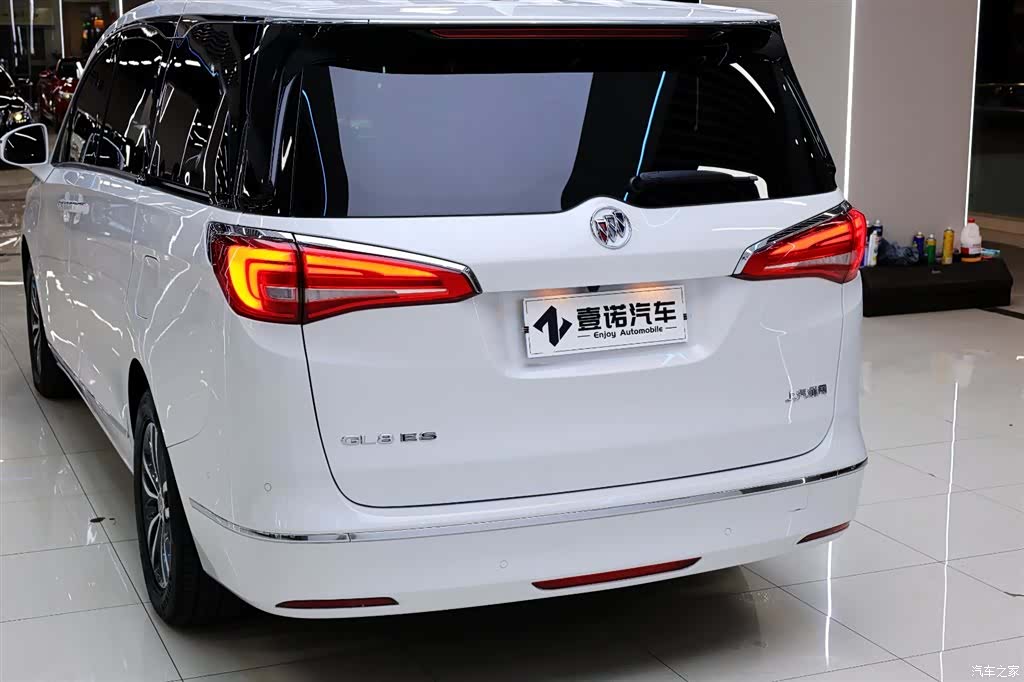 Buick GL8, 2018 6