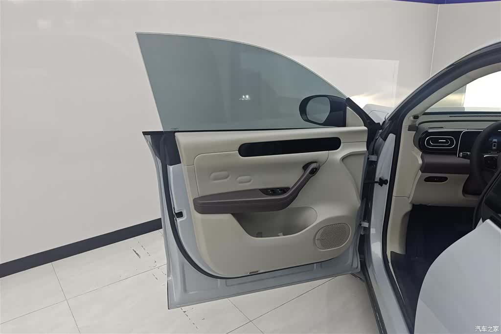Leapmotor C11, 2024 7