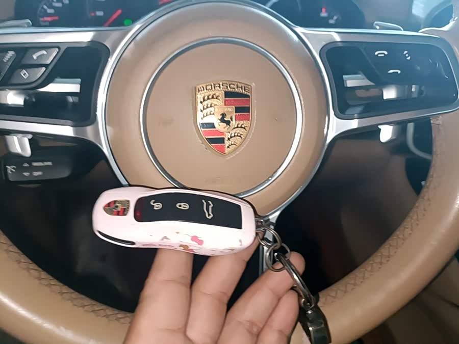 Porsche Cayenne 2018, фото 9