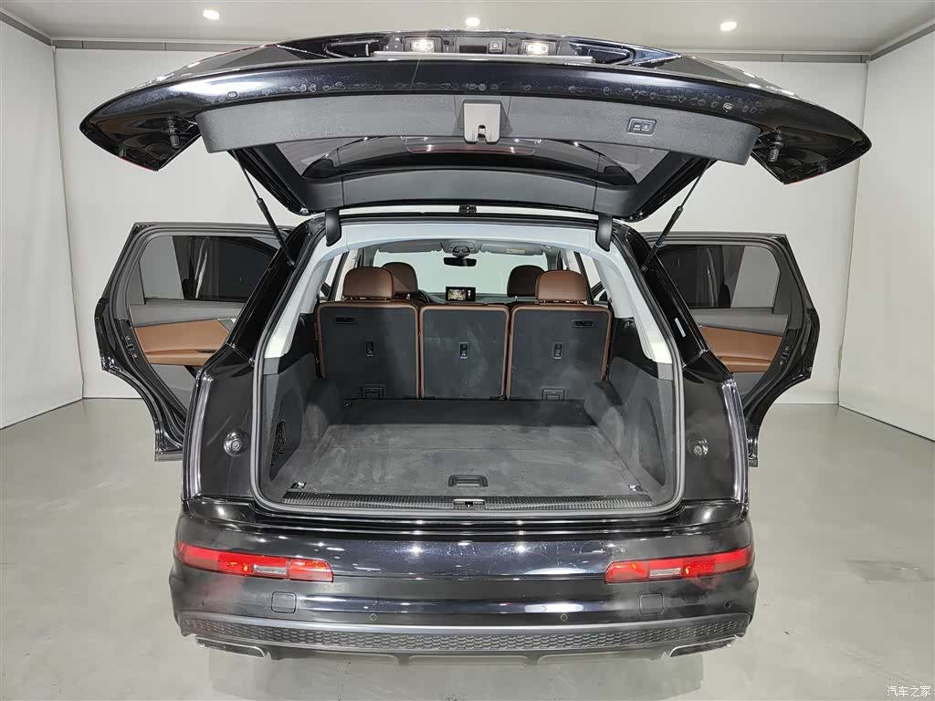 Audi Q7, 2019 16