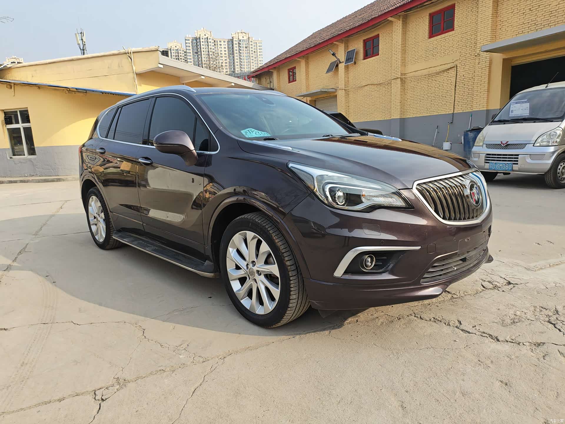 Buick Envision Plus, 2016 3