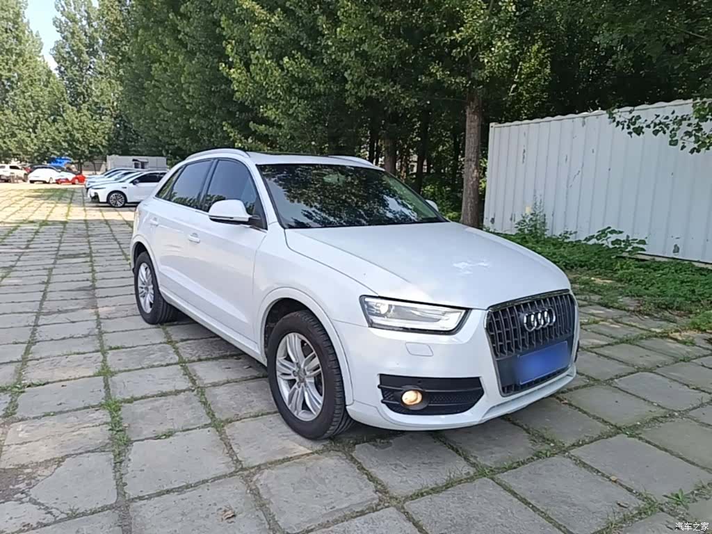 Audi Q3, 2014 4