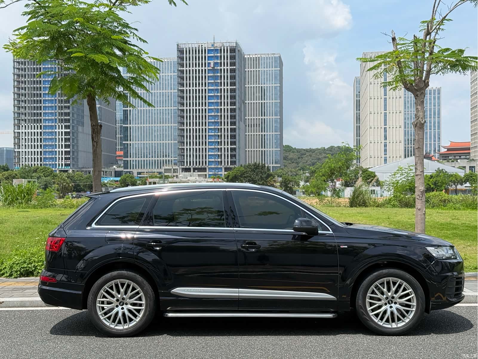 Audi Q7, 2016 10