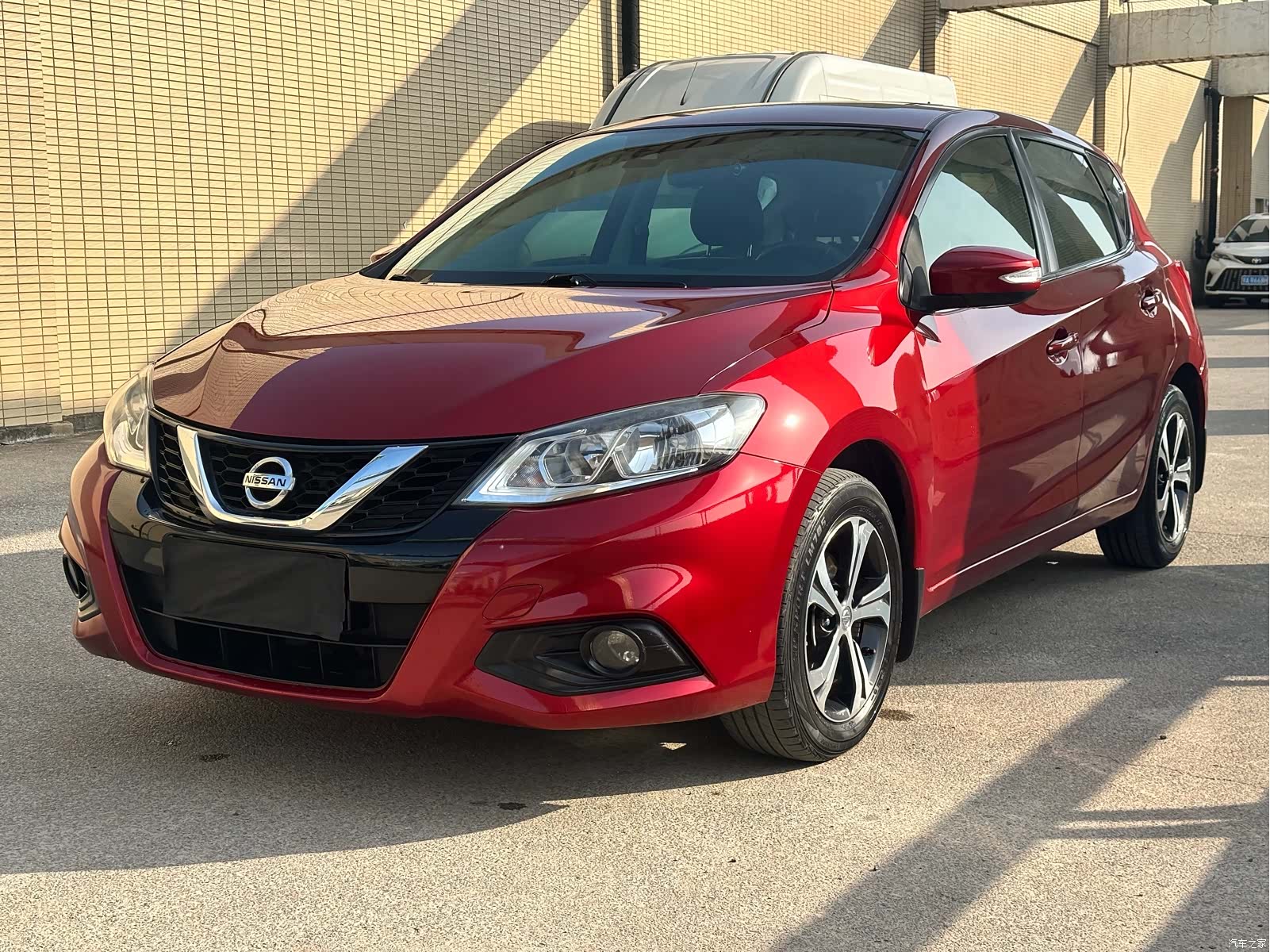 Nissan Tiida