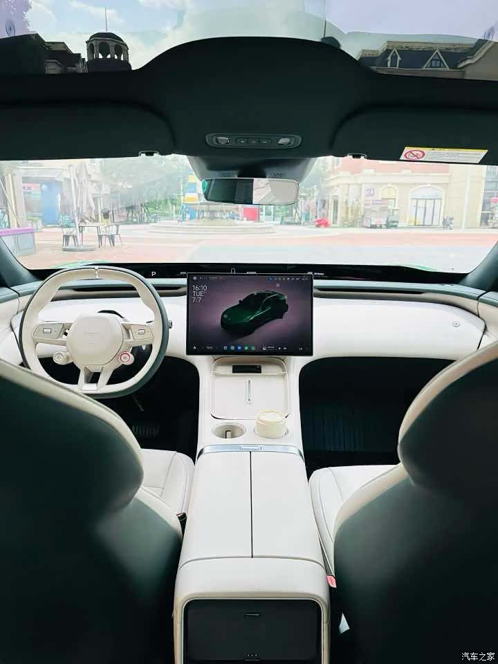 Xiaomi YU7, 2025 6