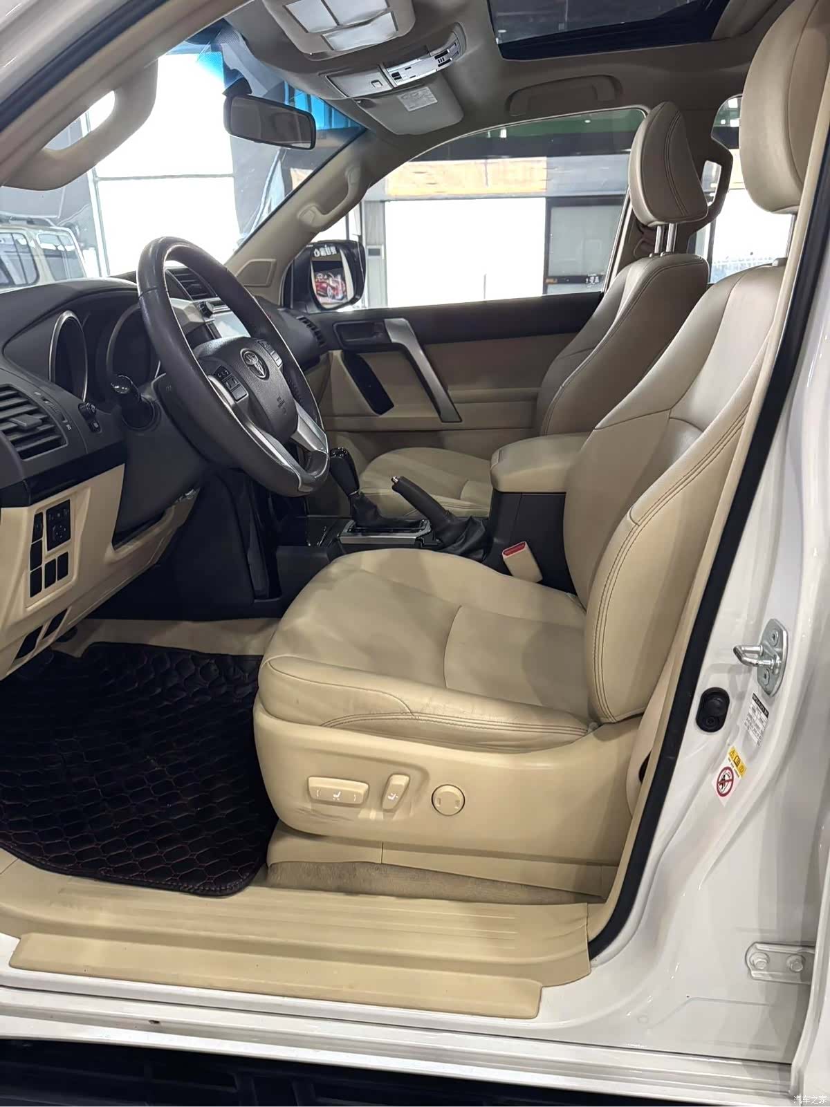 Toyota Prado, 2014 15