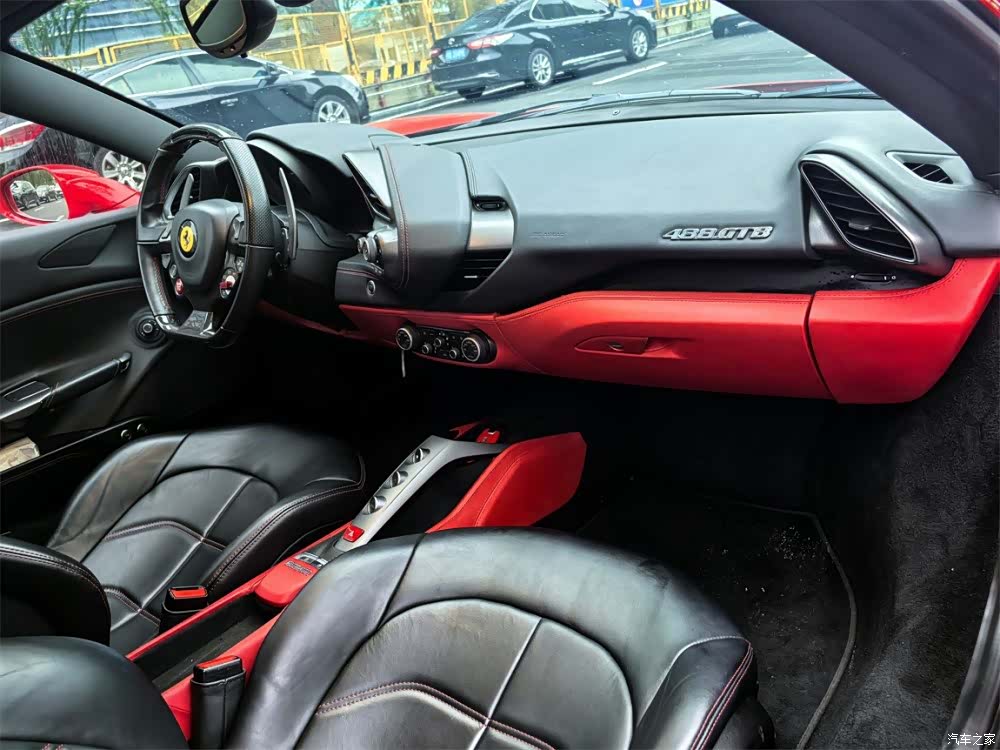 Ferrari 488, 2018 7