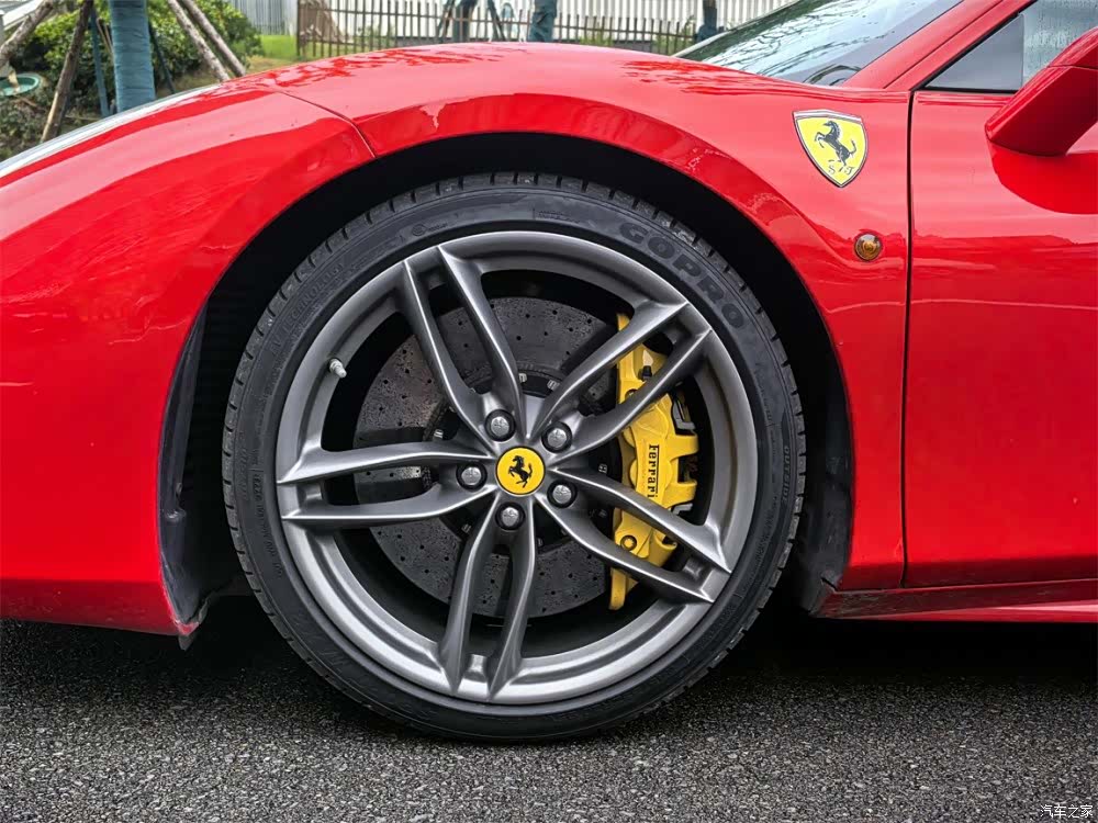 Ferrari 488, 2018 10