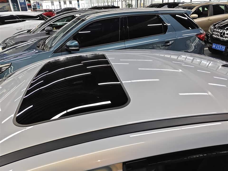 Trumpchi Shadow Leopard