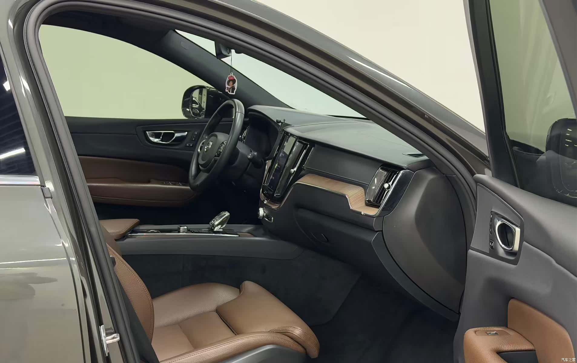 Volvo XC60, 2021 9