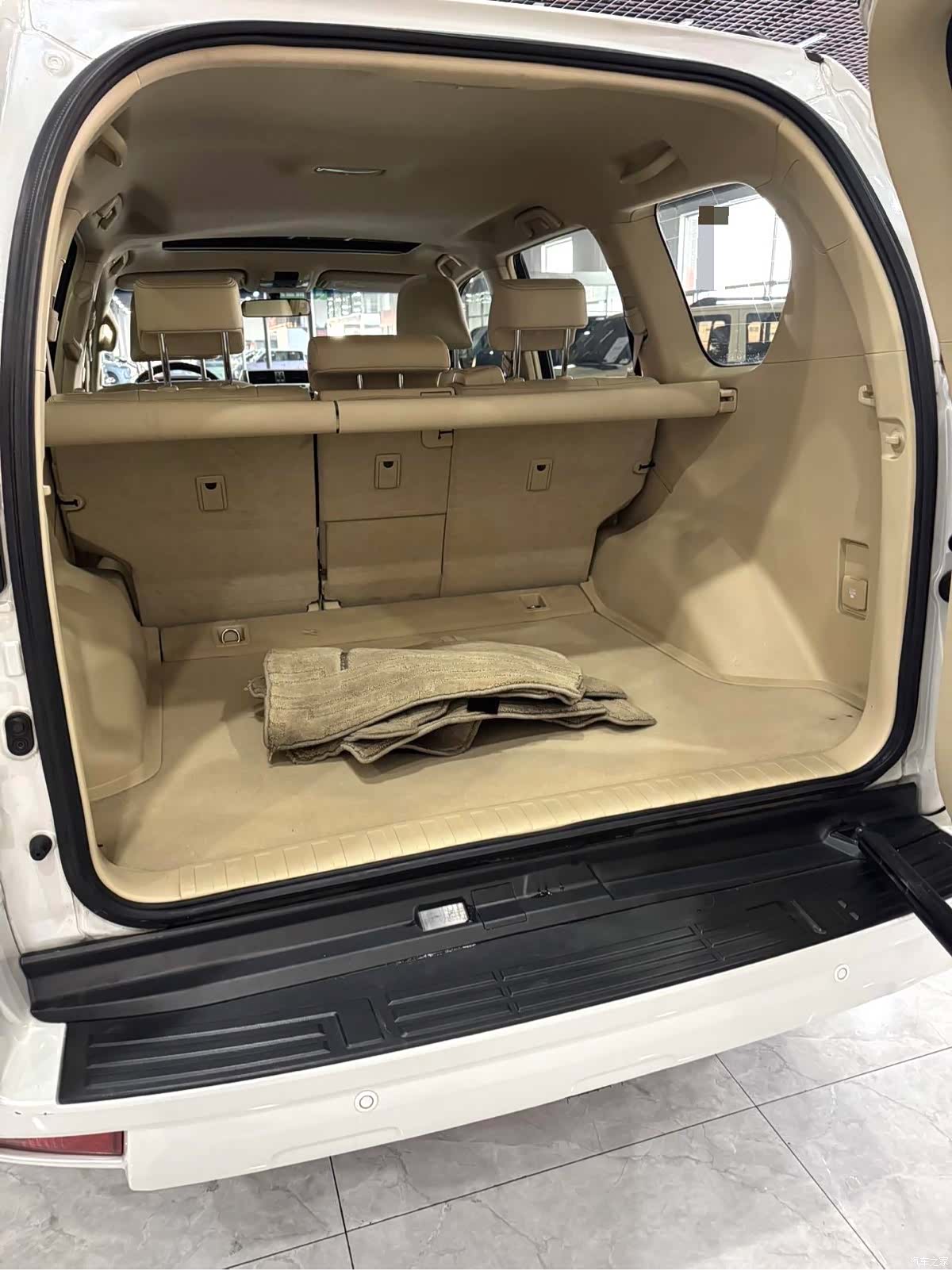 Toyota Prado, 2014 10