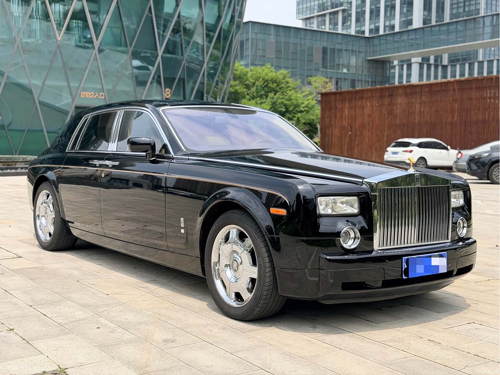 Rolls-Royce Phantom, 2007 3