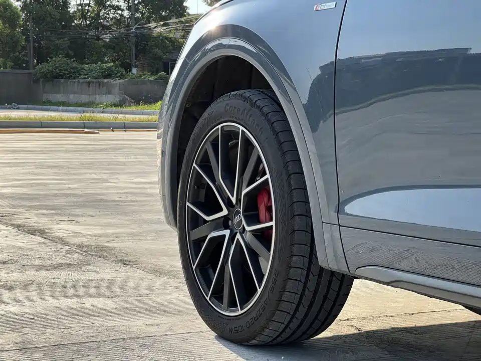 Audi Q5L Audi Q5L