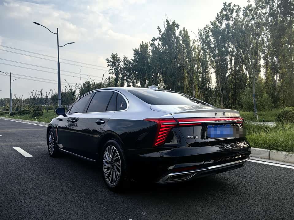 Hongqi H5