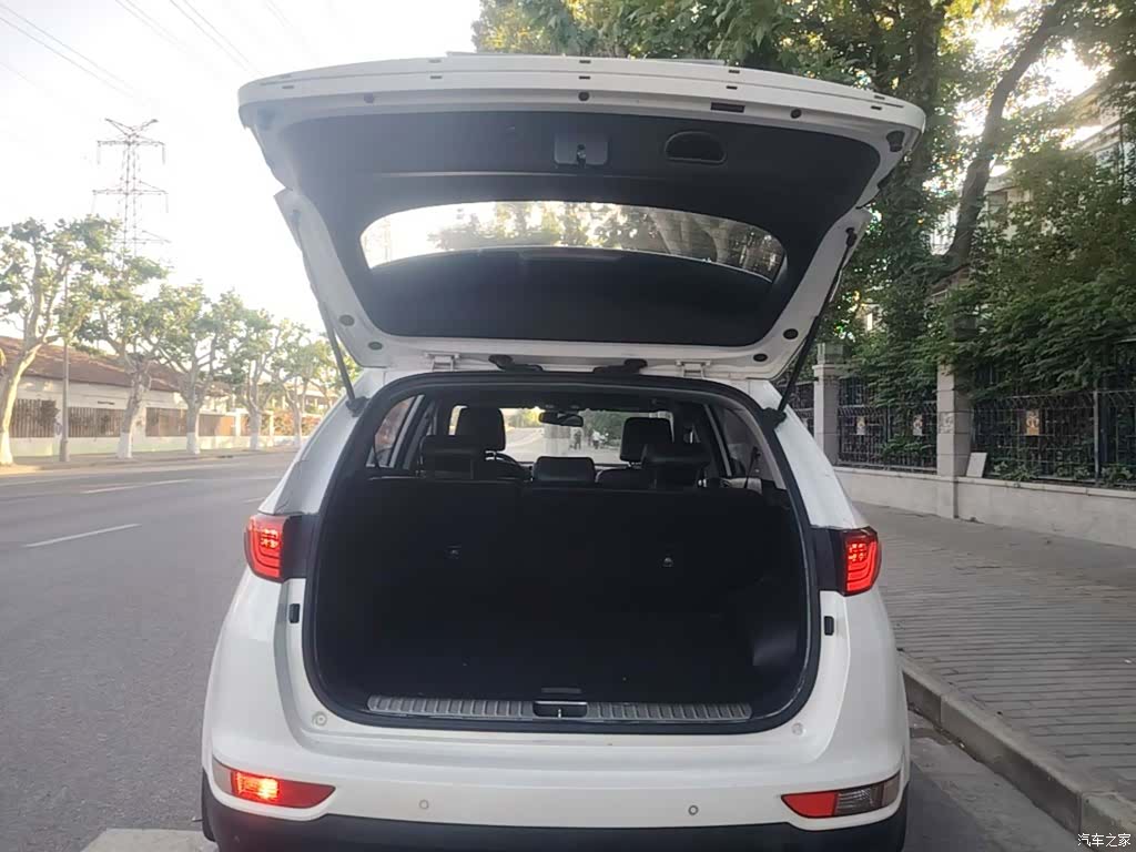 Kia KX5, 2016 15