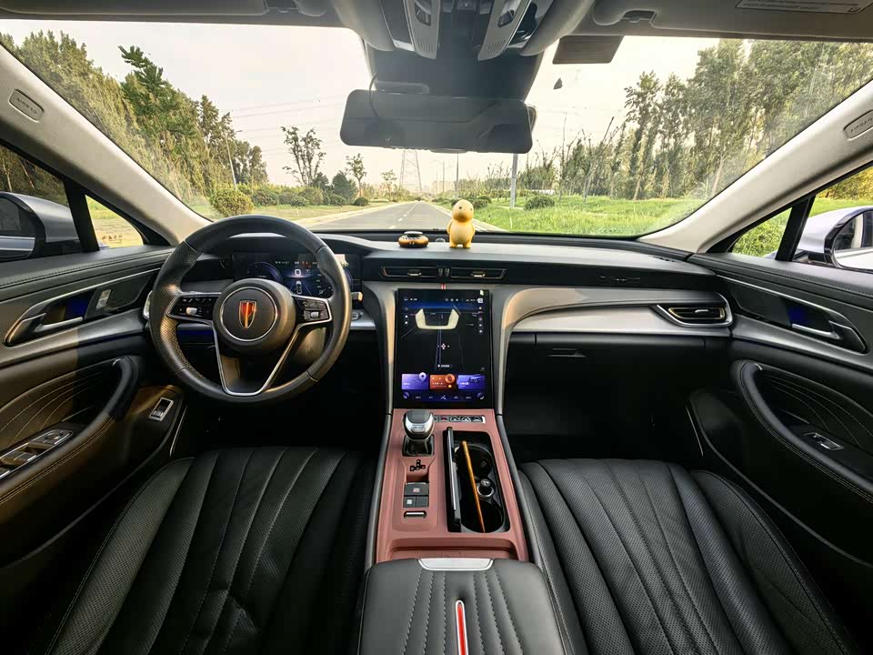 Hongqi H5