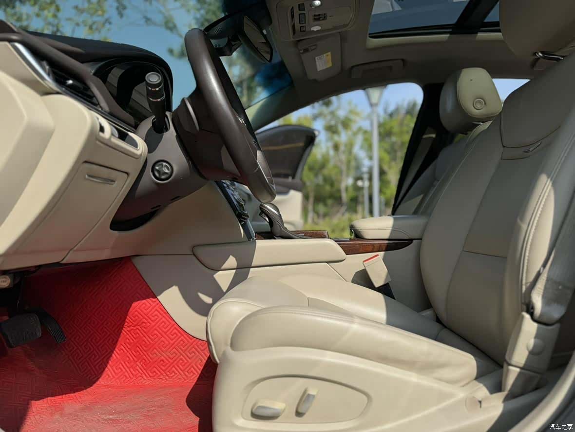 Cadillac XTS, 2017 8