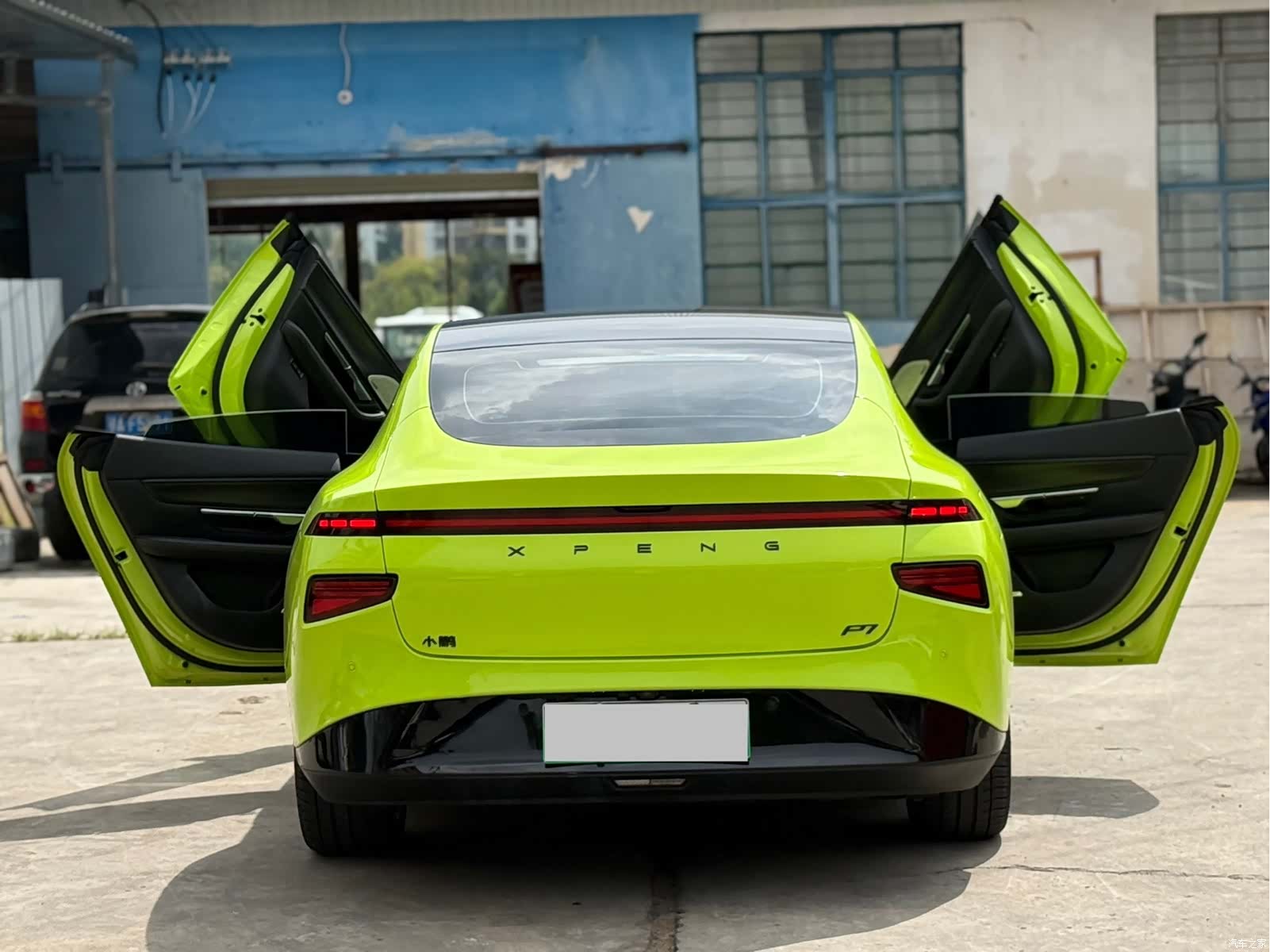 Xpeng P7, 2021 7