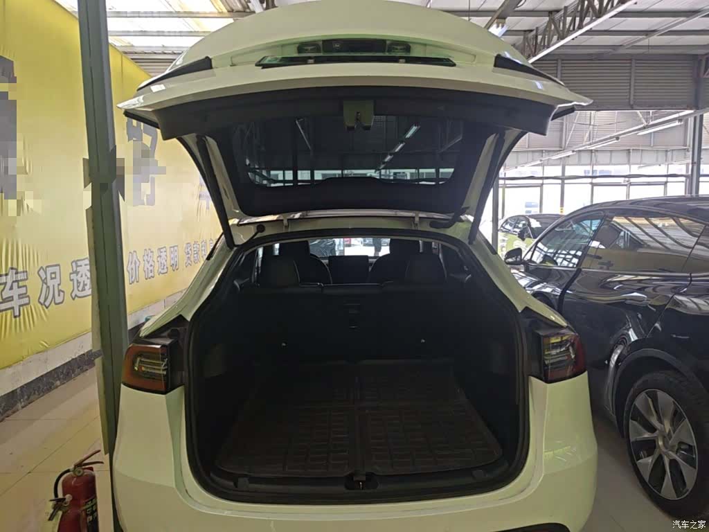 Tesla Model Y, 2021 19