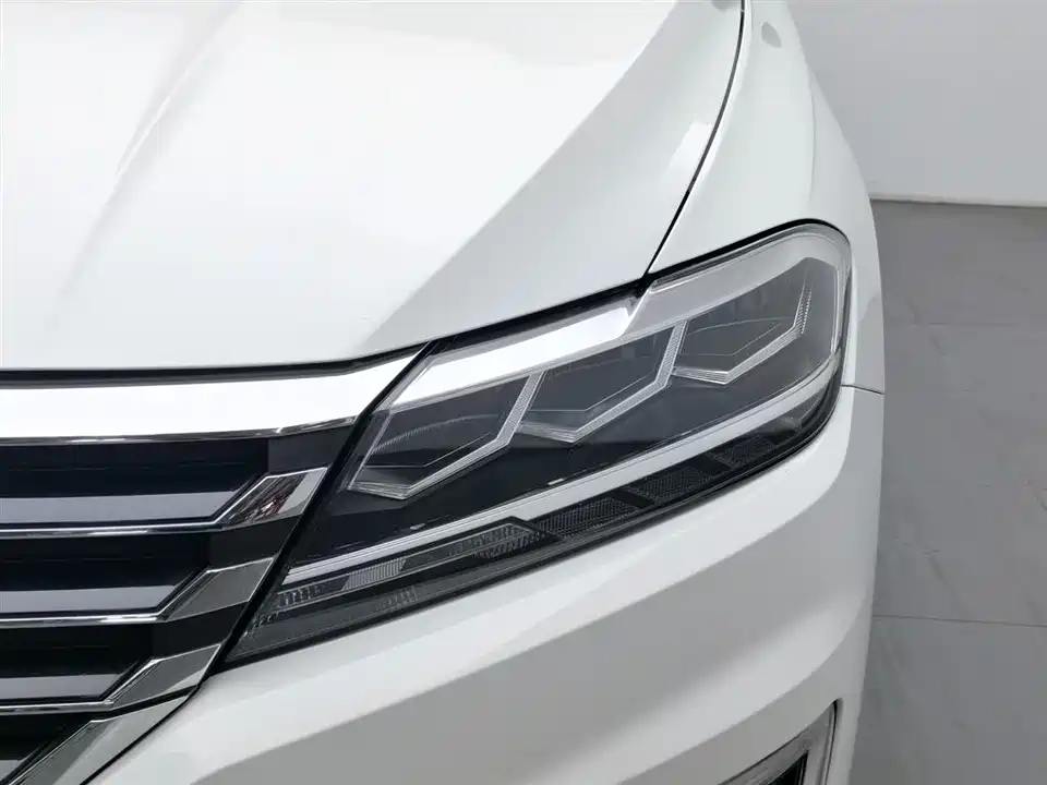 Volkswagen Lavida Pure Electric