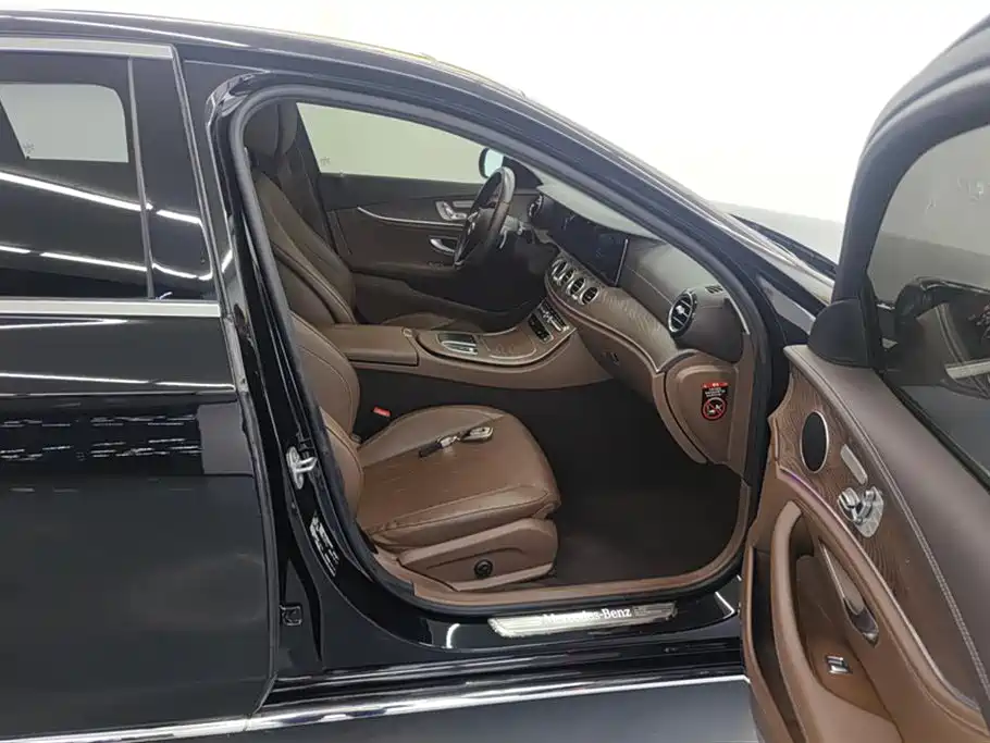 Mercedes-Benz E-class Mercedes-Benz E-class