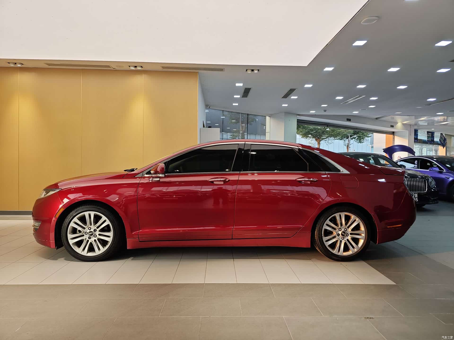 Lincoln MKZ, 2015 6