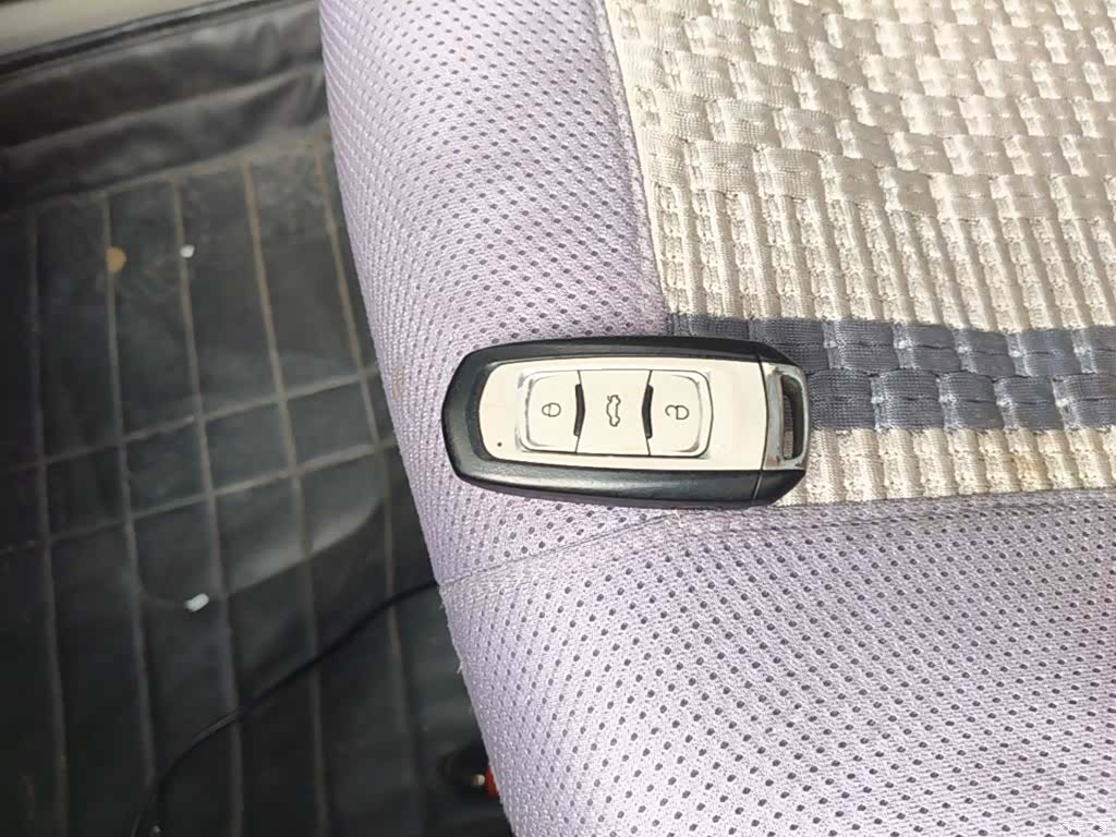 Geely Emgrand, 2016 9