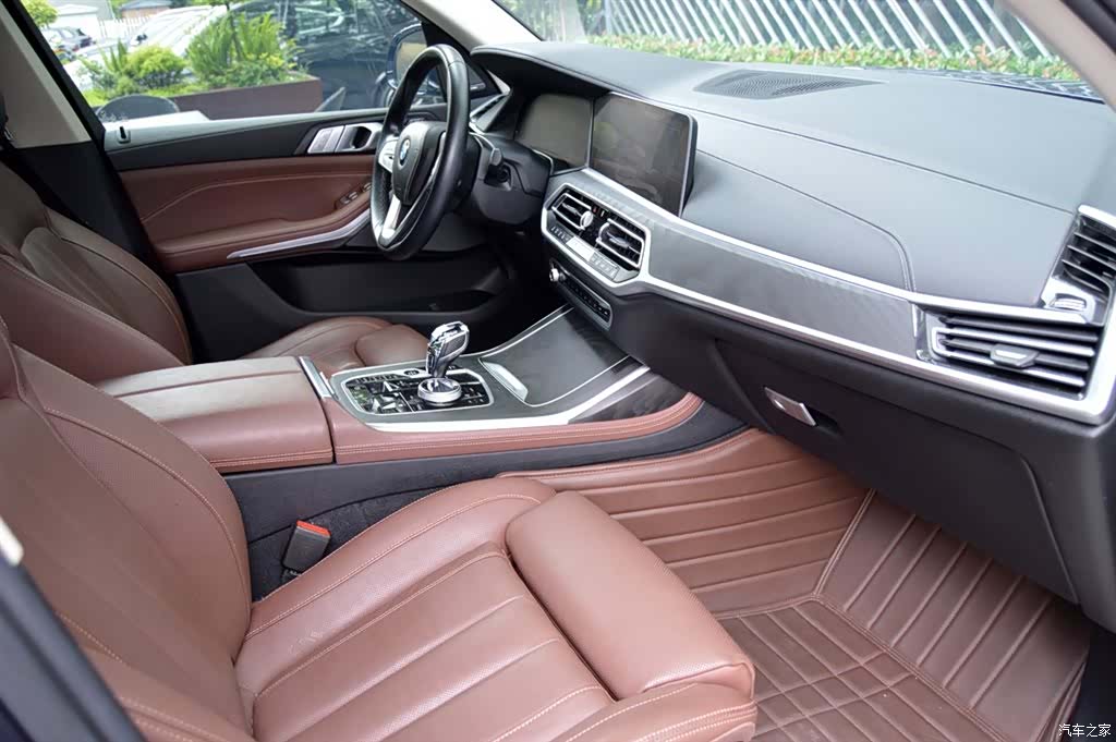 BMW X7, 2021 16