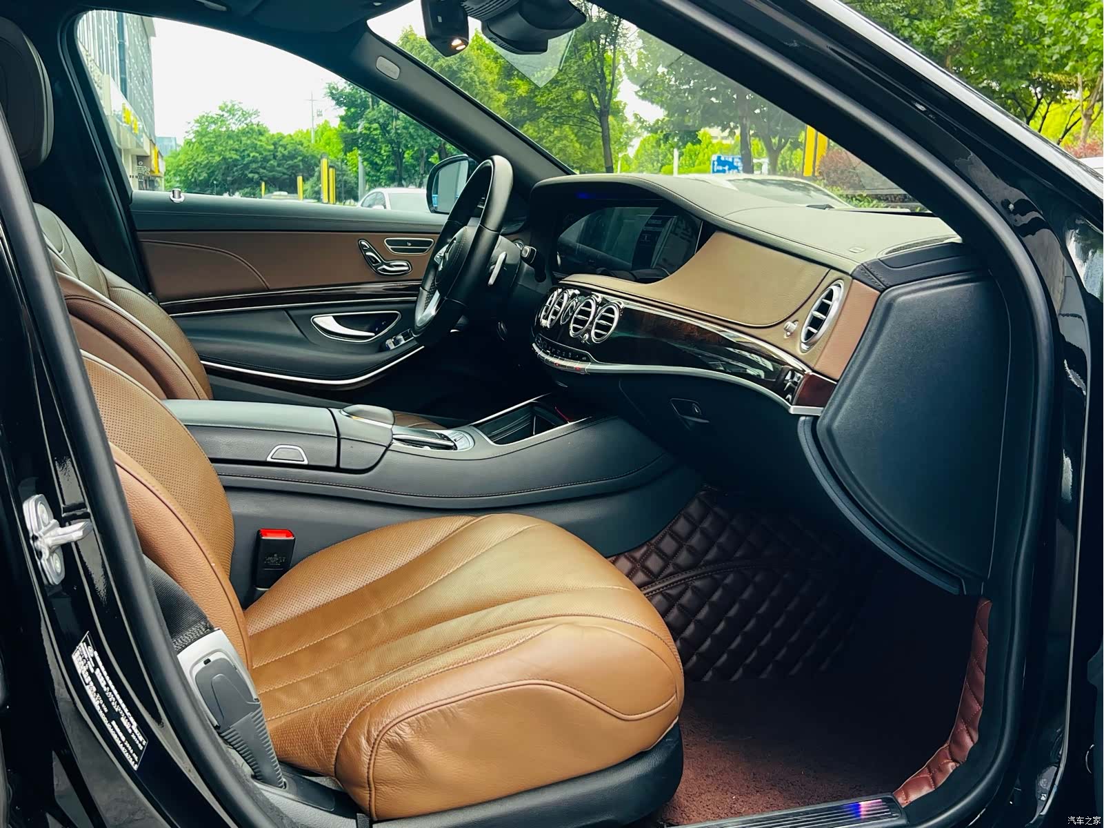 Mercedes-Benz S-Class, 2019 9