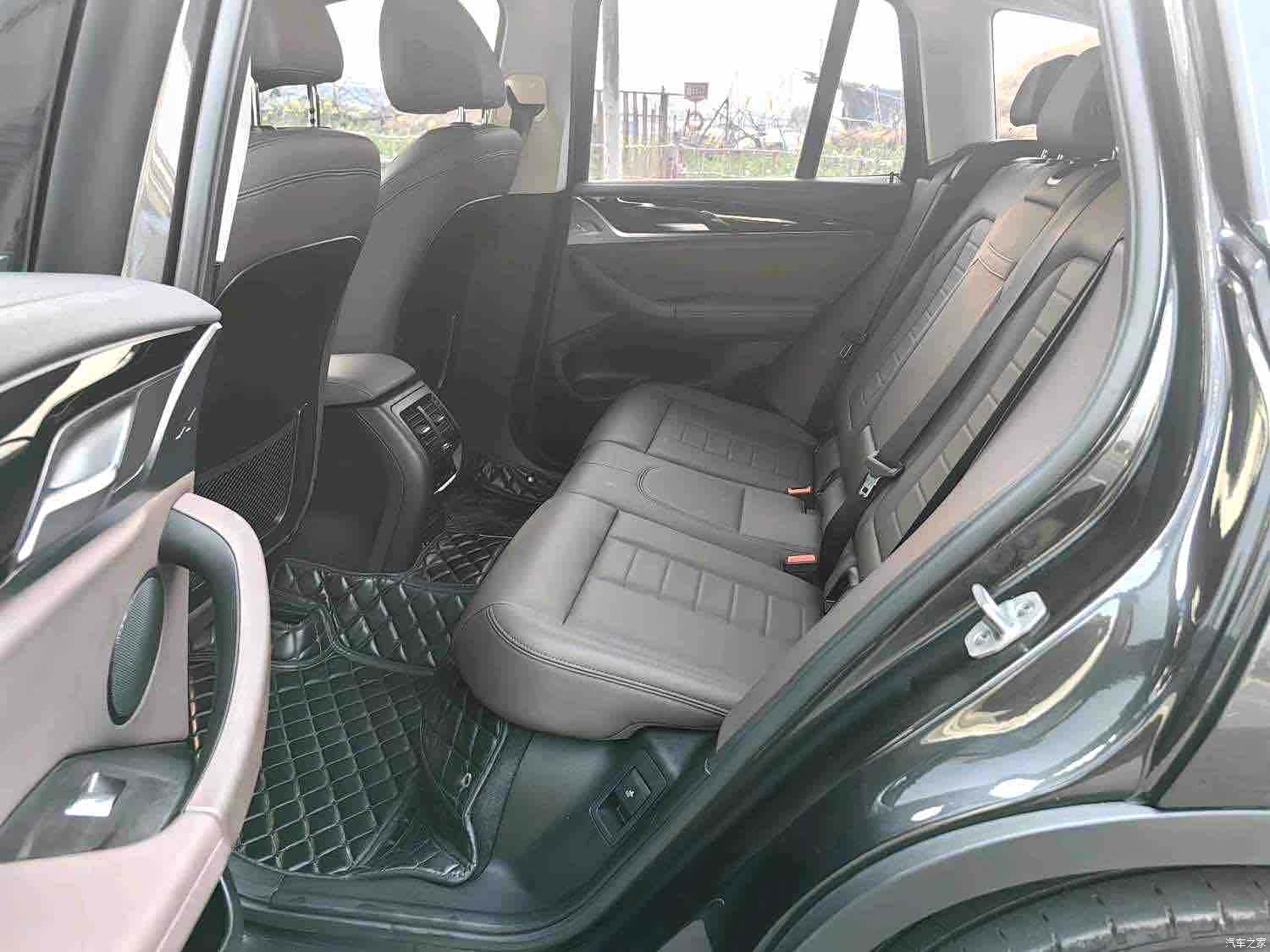 BMW iX3, 2021 9