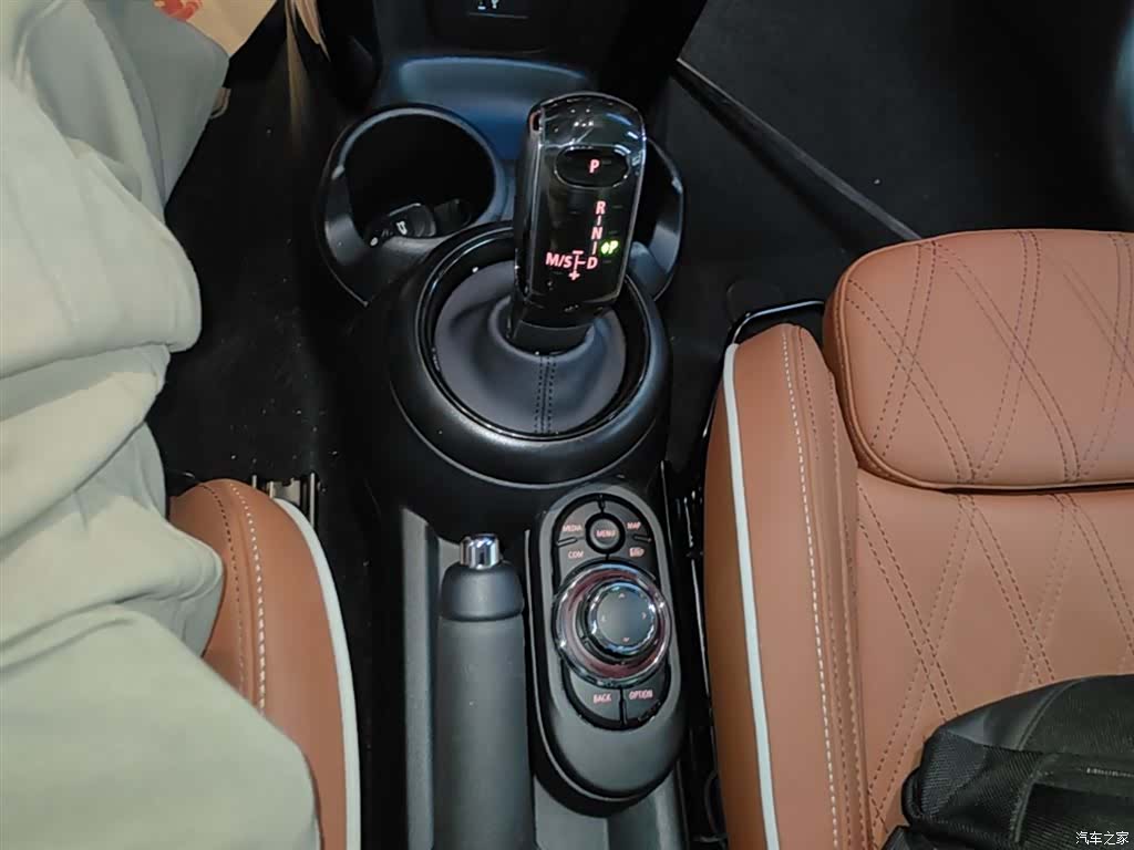 Mini Cooper, 2023 14