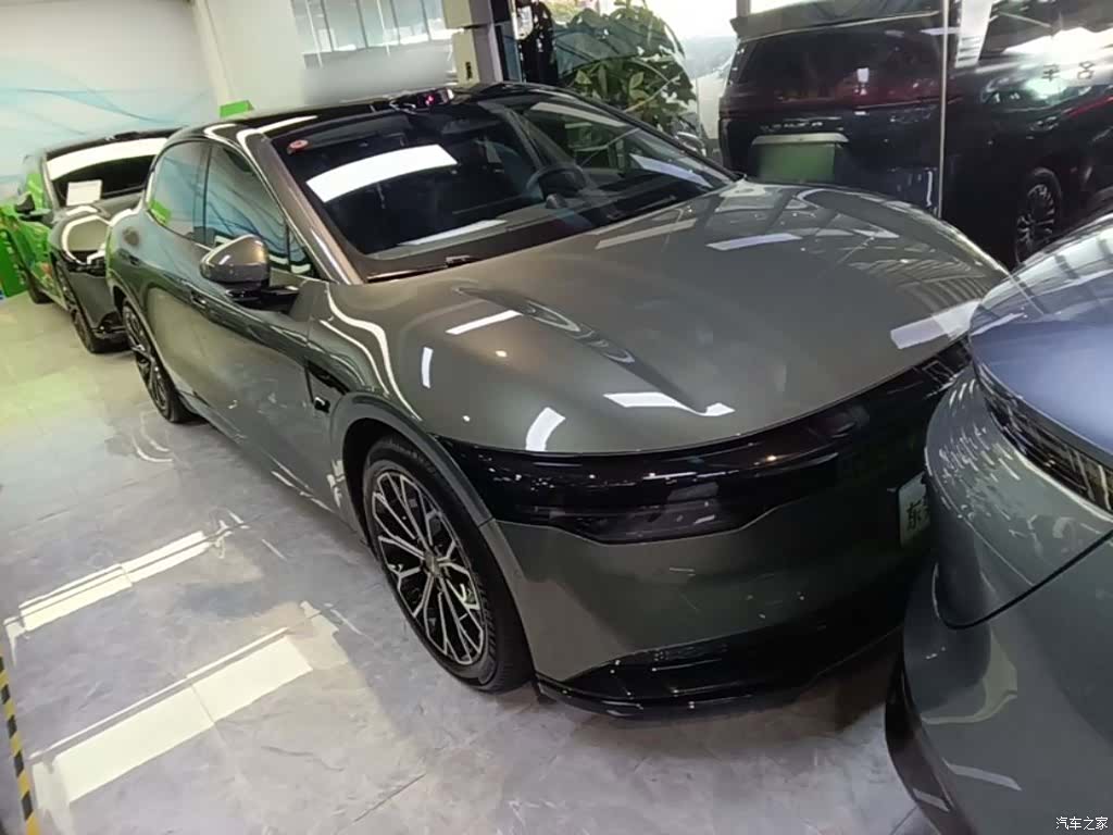 Zeekr 007, 2024 4