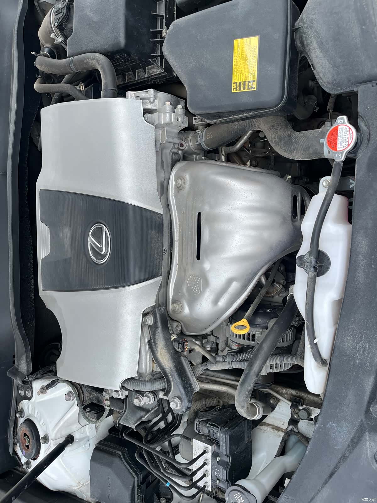 Lexus ES, 2016 25