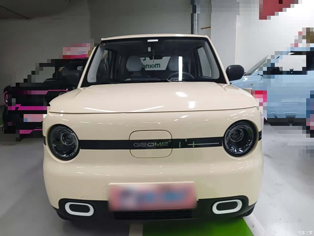 Geely Panda, 2025 3