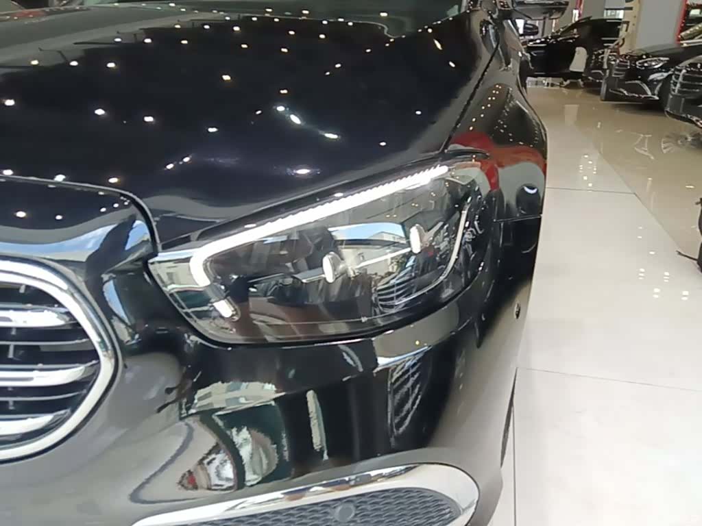 Mercedes-Benz E-Class, 2021 24