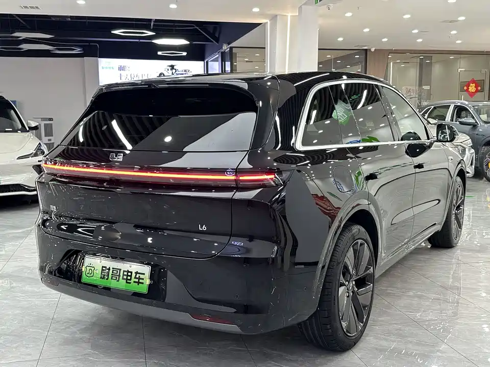 Li Auto Ideal L6