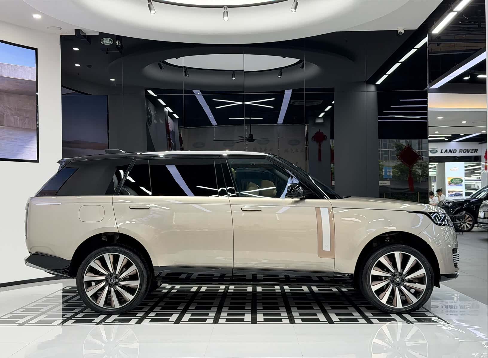 Land Rover Range Rover, 2022 3