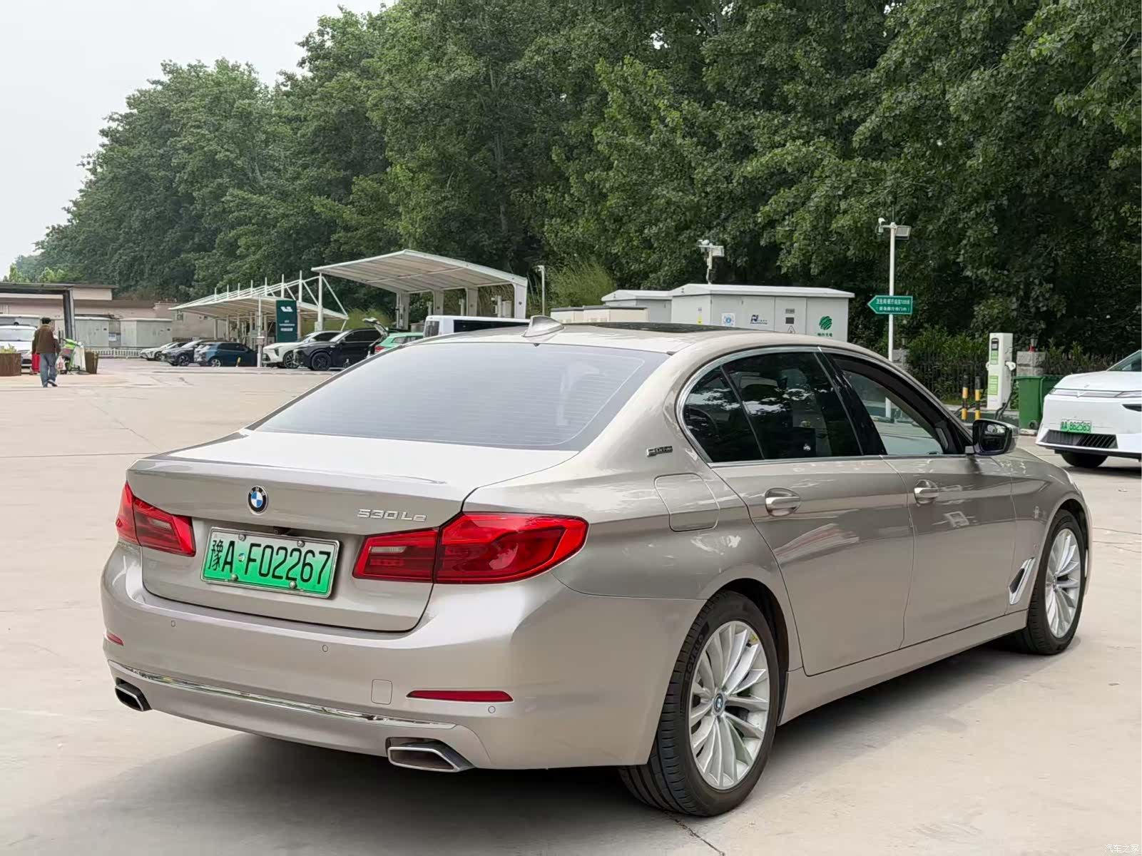 BMW 5 Series, 2019 все фото