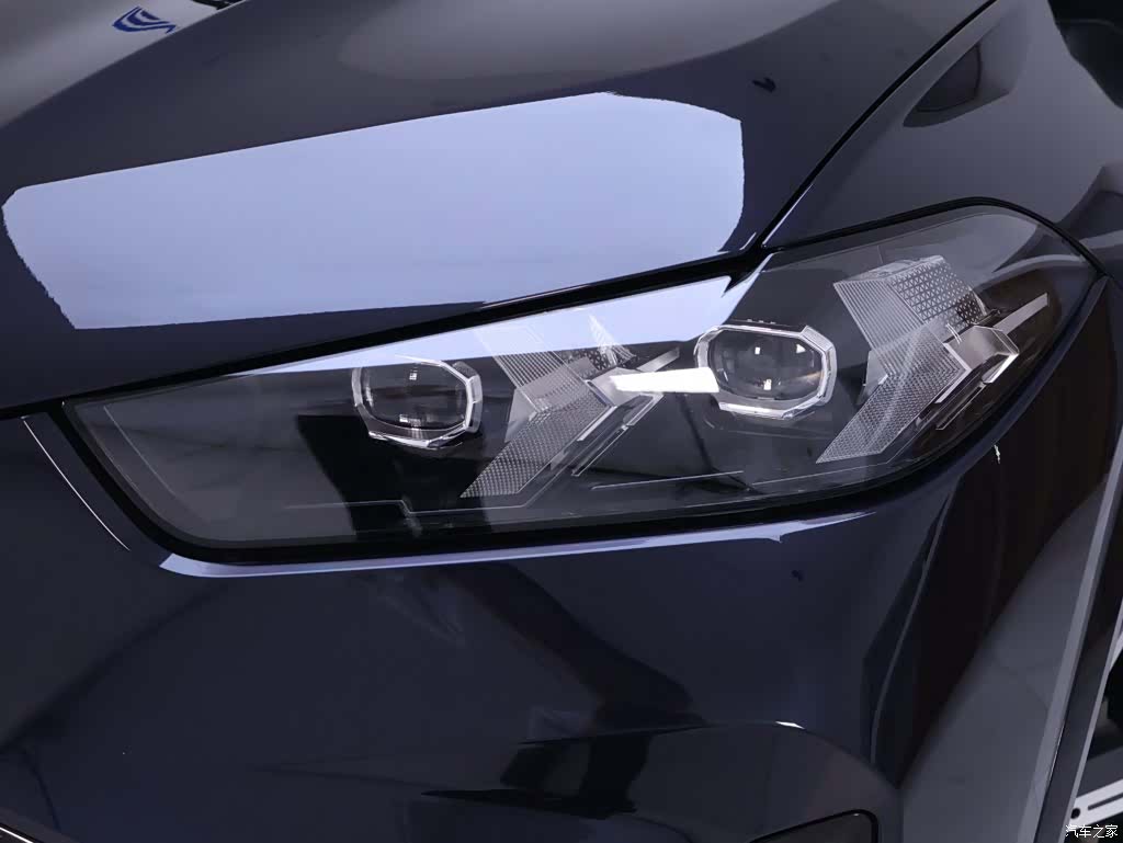 BMW X5, 2024 4