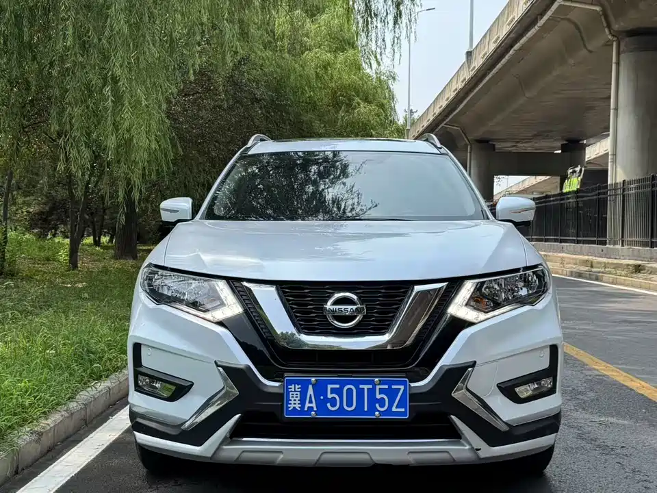 Nissan Qijun