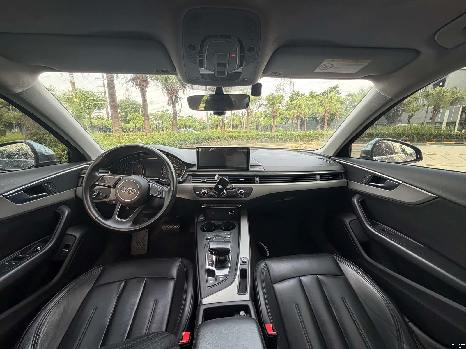 Audi A4L, 2018 7